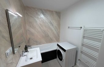 Apartament de vânzare – 74 mp construiți, terasă 11 mp, loc de parcare subteran Strada Minerilor, Baia Mare