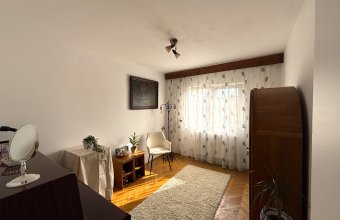 Apartament 3 camere - str, Moldovei, zona Canal 7