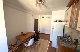 Apartament 3 camere - str, Moldovei, zona Canal 7