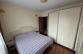 Închiriere- 2 camere ,ultracentral zona Bizo ,etaj 2