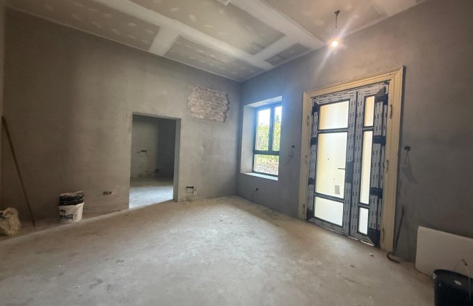 Apartament 2 camere ,Centrul Vechi,parter înalt ,Baia Mare