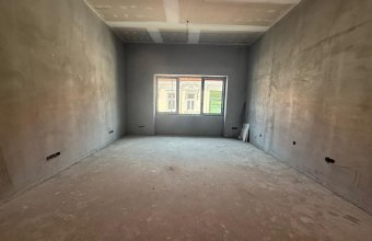 Apartament 2 camere ,Centrul Vechi,parter înalt ,Baia Mare