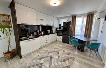 Apartament 2 camere ,Regele Ferdinand zona Gradinitanr 4,etaj 3