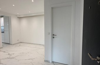 Apartament 3 camere decomandat + garaj,B-dul Bucuresti