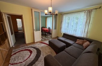 Apartament 4 camere de vânzare 75 mp utili Etaj 3 Zona Spital TBC