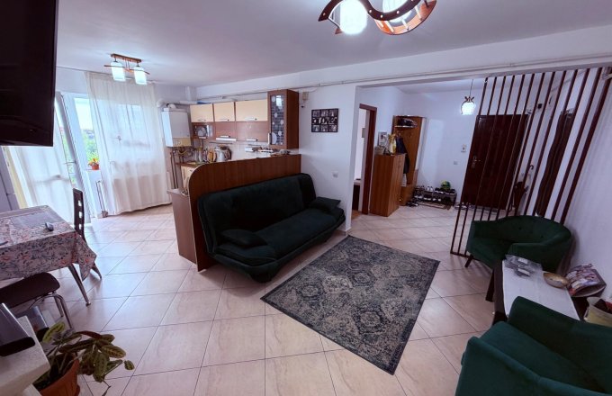 Apartament de vânzare 3 camere, 74 mp, loc de parcare inclus Constantin Brâncoveanu, Baia Mare