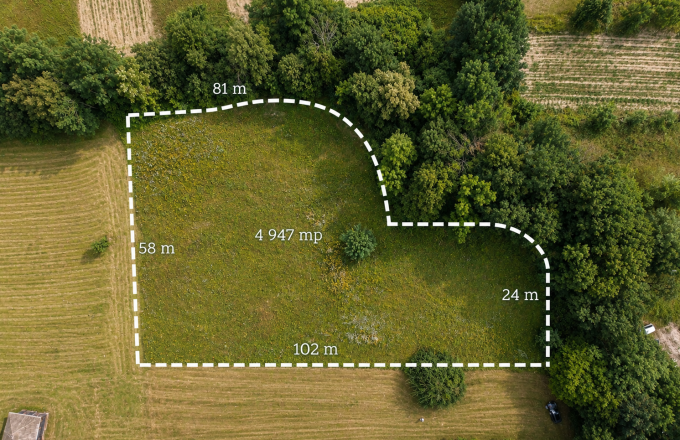 Teren 49 ari ,Rus, 15 min de Baia Mare,ideal casa