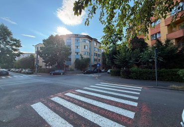 Apartament 3 camere,Petru Rares ,parter înalt