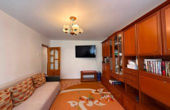 Apartament 3 camere,Petru Rares ,parter înalt