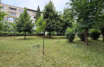 Apartament 2 camere,Victor Babes zona Iuliu Maniu , parter înalt