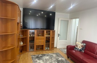 Apartament 4 camere ,Vasile Alecsandri ,parter înalt