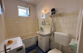 Apartament 2 camere , ultracentral , zona Bizo