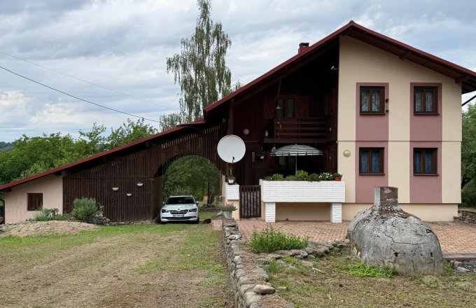 Casă individuală , eco construită din lemn, ,Copalnic Mănăștur ,la 25 min de Baia Mare