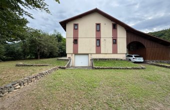 Casă individuală , eco construită din lemn, ,Copalnic Mănăștur ,la 25 min de Baia Mare