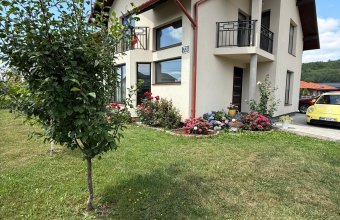 Casă individuală superbă Tăuții Măgherăus , 500 mp teren .
