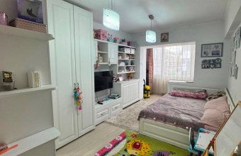 Apartament 3 camere Etaj 1, Bulevardul București, zona Don Pio