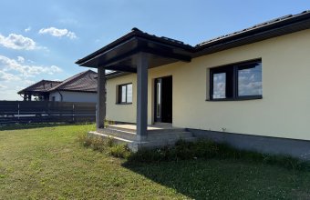 Casă individuală pe parter Săcălăseni ,8 ari teren