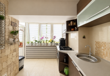 Apartament 3 camere, Traian, etaj 3 zona Ursus