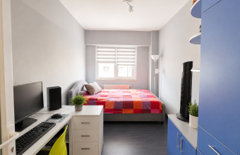 Apartament 3 camere ,Traian ,etaj 3 zona