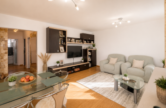 Apartament 3 camere ,Traian ,etaj 3 zona