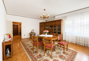 Apartament | 4 camere| Prefectura zona CASPEV| Garaj +beci