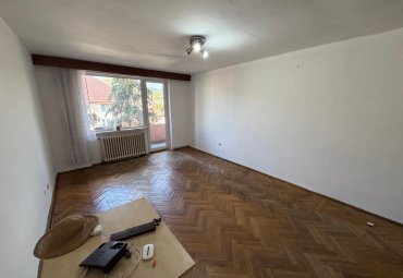 Apartament 3 camere – 95 mp, zona centrală, Casa de Cultură, ,etaj 3