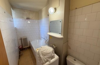 Apartament 3 camere – 95 mp, zona centrală, Casa de Cultură, ,etaj 3