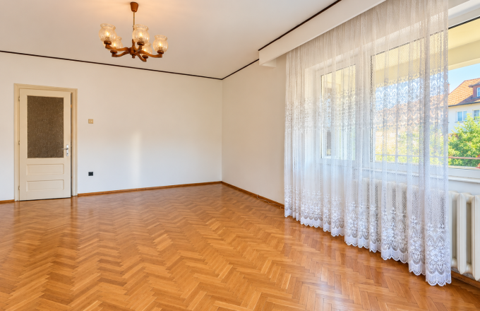 Apartament | 4 camere| Prefectura zona CASPEV| Garaj +beci