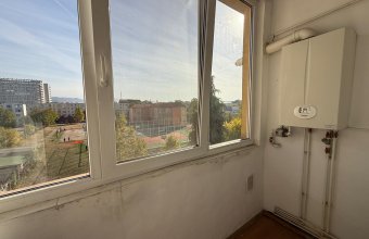 Apartament 3 camere,Cuza Voda (Varsteana)