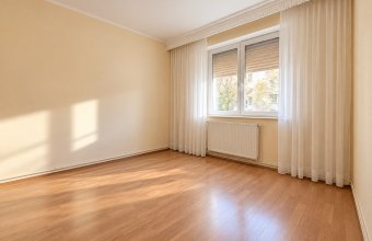 Apartament 3 camere,Cuza Voda (Varsteana)
