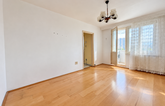 Apartament 3 camere,Cuza Voda (Varsteana)