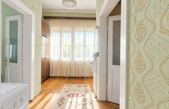 Casa individuala cu garaj si beci in pamant, Valea Rosie