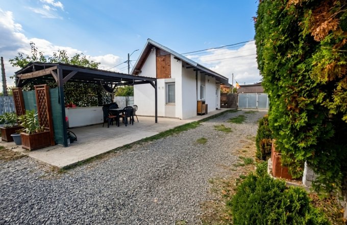 aaa